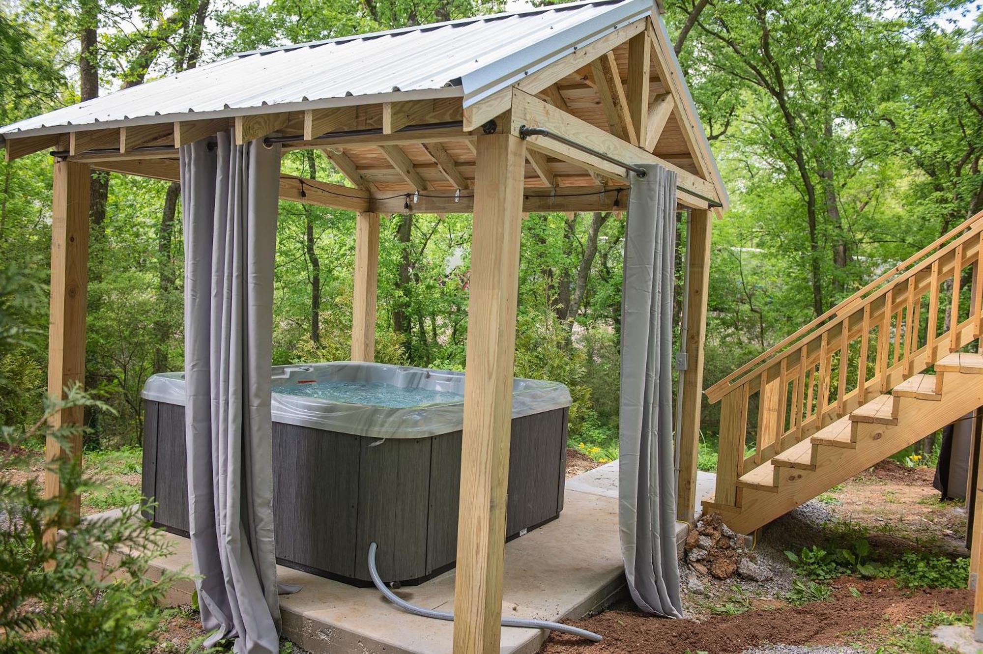 Jake Cabin Luxury Hot Tub Cabin Near Downtown Chattanooga Exterior photo