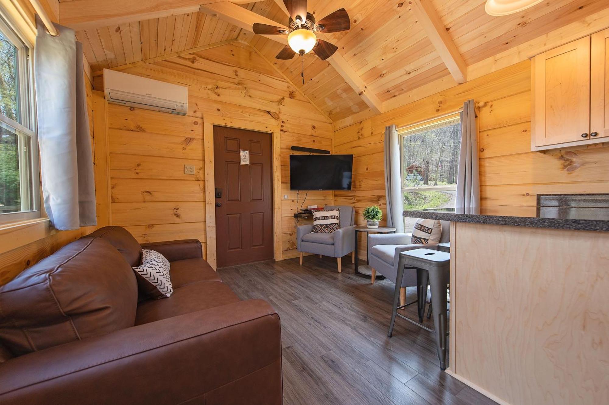 Jake Cabin Luxury Hot Tub Cabin Near Downtown Chattanooga Exterior photo
